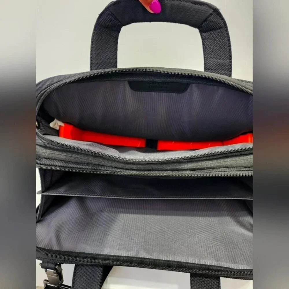 Targus Black 14 Inch Laptop Bag Briefcase Shoulder Bag